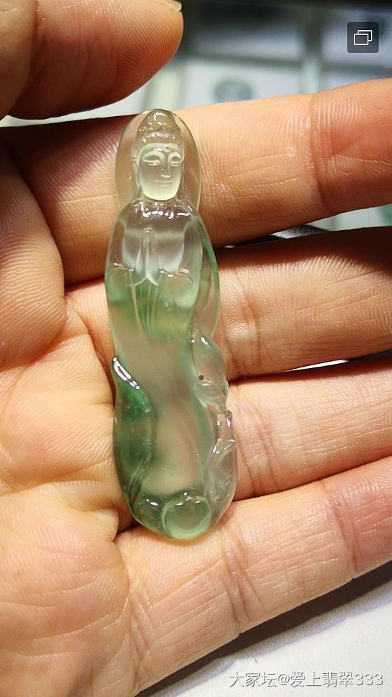 市场淘货更更更_挂件翡翠