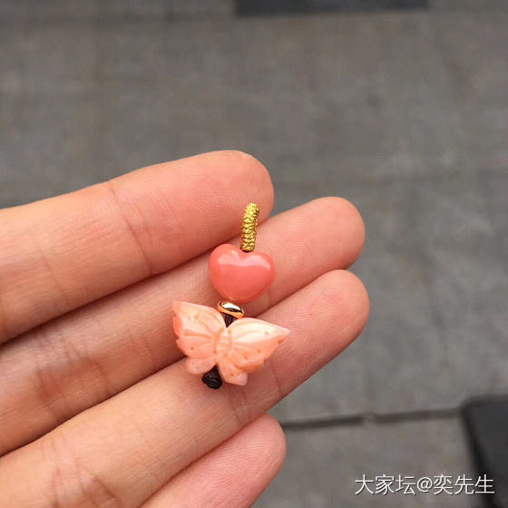 这样配出来的效果，大伙觉得如何呢😄_珊瑚