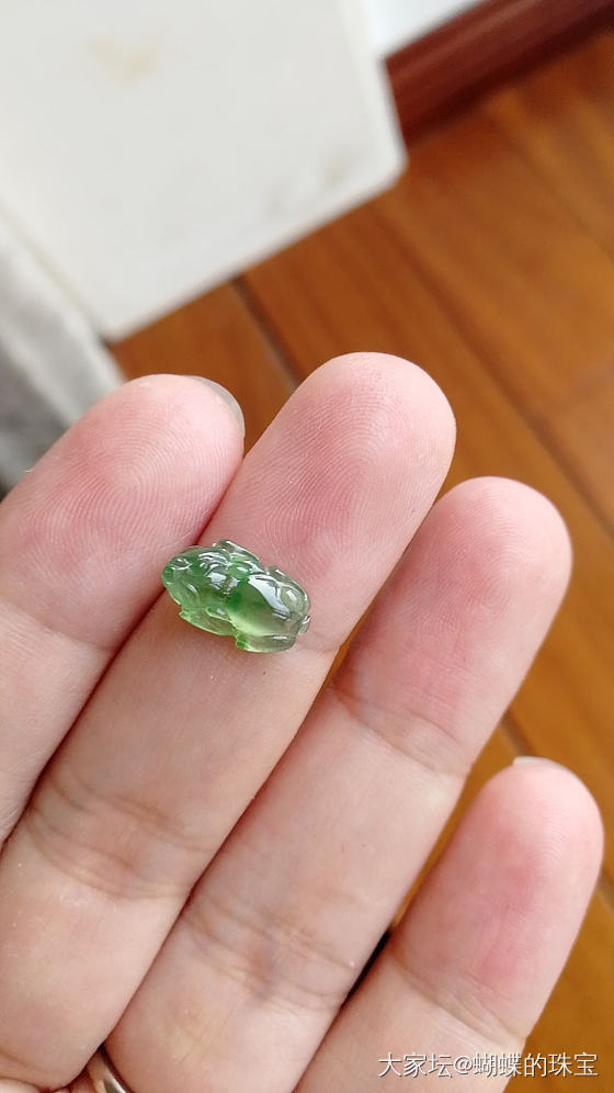 小小貔貅一个_挂件翡翠