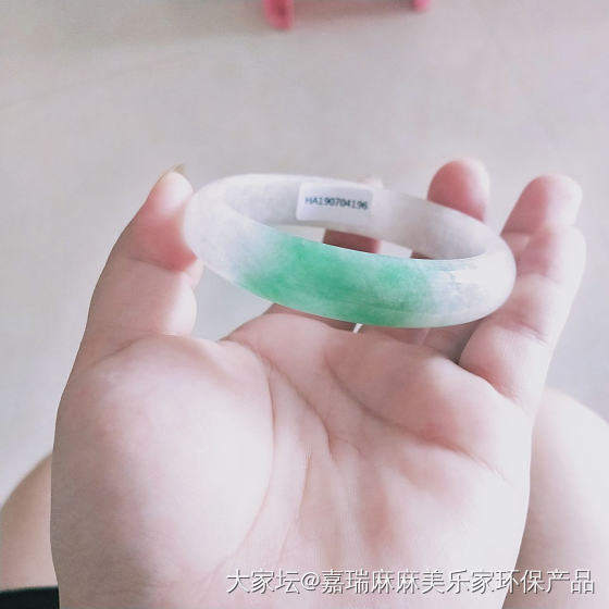 求大神们帮助看看_手镯翡翠