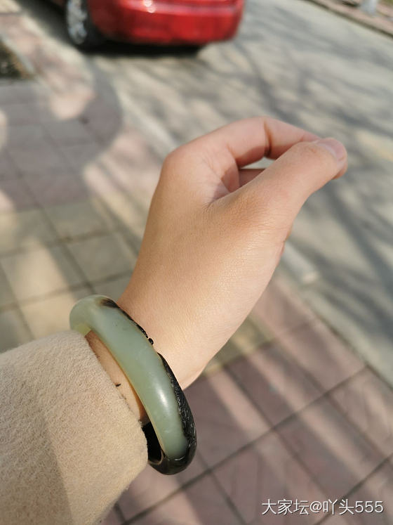 新入一只俄料黑皮，一眼看中，爱极_手镯和田玉