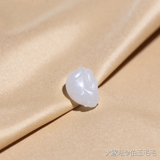 小貔貅 完美品相2.2克 做戒面太漂亮了~_和田玉