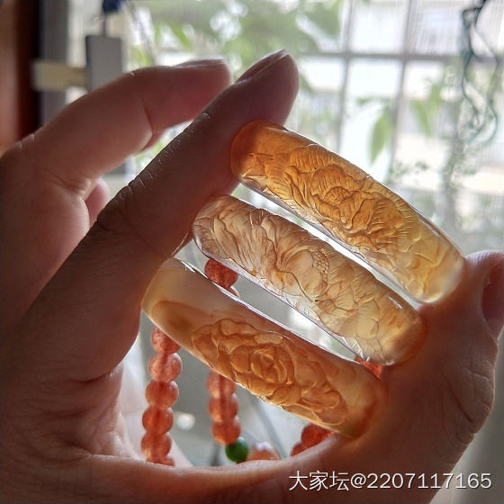 一只手镯的前世今生（三）_雕刻玉髓玛瑙