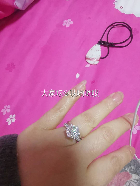 水贴，你们懂的，我想要（金币），校长家好多款都有爱呀，谢谢！