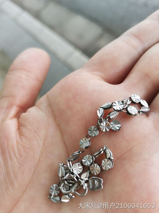 请教大家，这是个啥材质_金