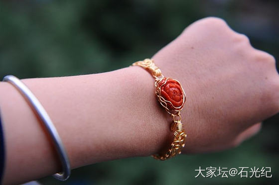14K包金手工绕线——中古镯_南红