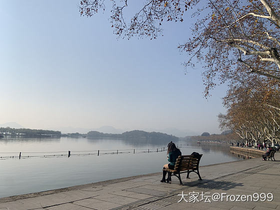 不求满圈种水但求手镯有那么半圈正阳绿_手饰翡翠