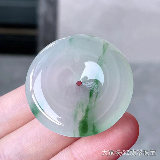冰飘绿大平安扣_翡翠
