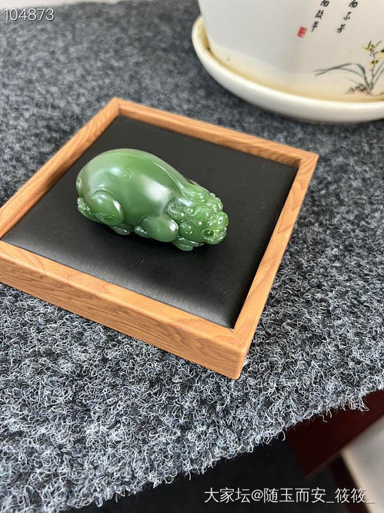 和田玉过灯无结构貔貅_和田玉