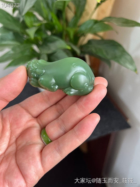和田玉过灯无结构貔貅_和田玉