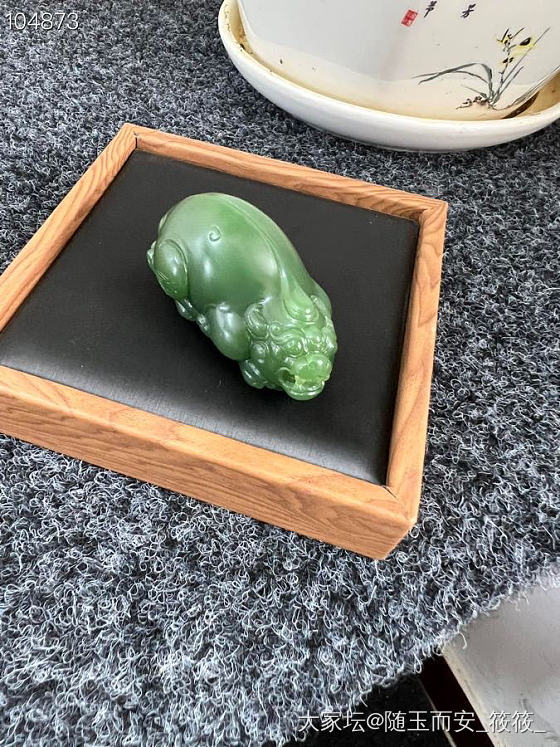 和田玉过灯无结构貔貅_和田玉