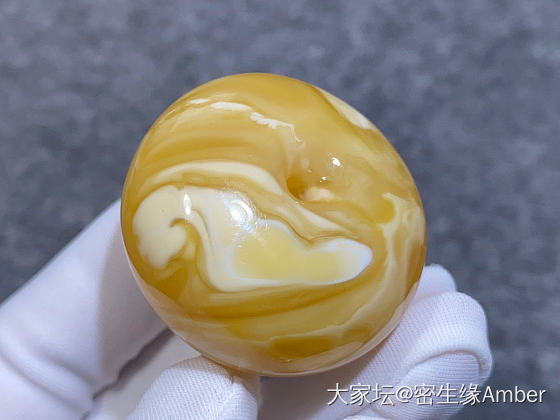 各种妖花纹路得扣子 有喜欢的吗？_琥珀蜜蜡