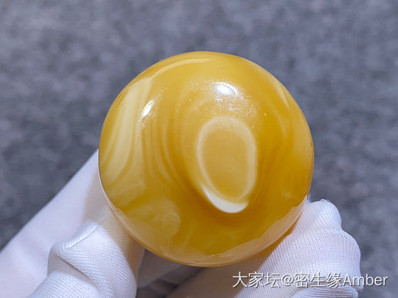 各种妖花纹路得扣子 有喜欢的吗？_琥珀蜜蜡