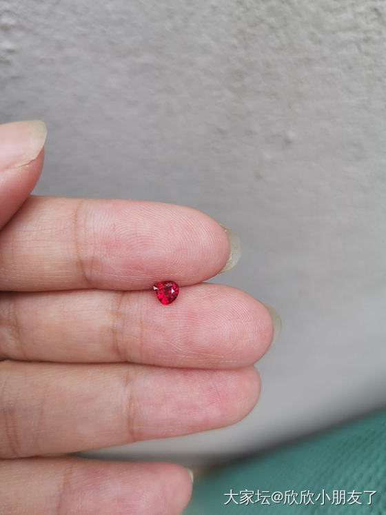 超级小小红宝_红宝石