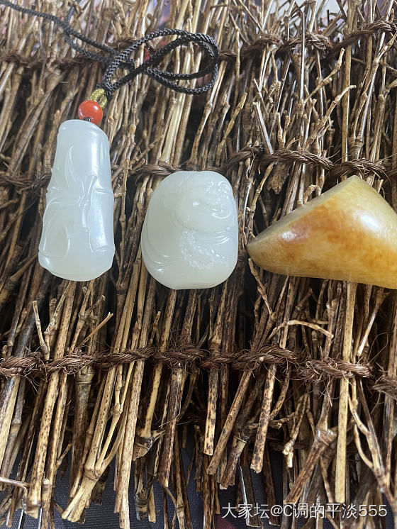 籽料小挂件_和田玉