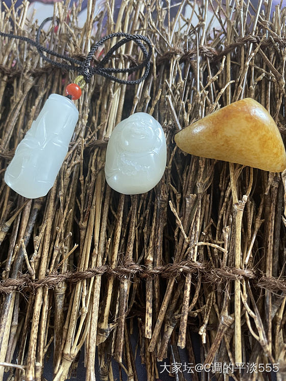 籽料小挂件_和田玉