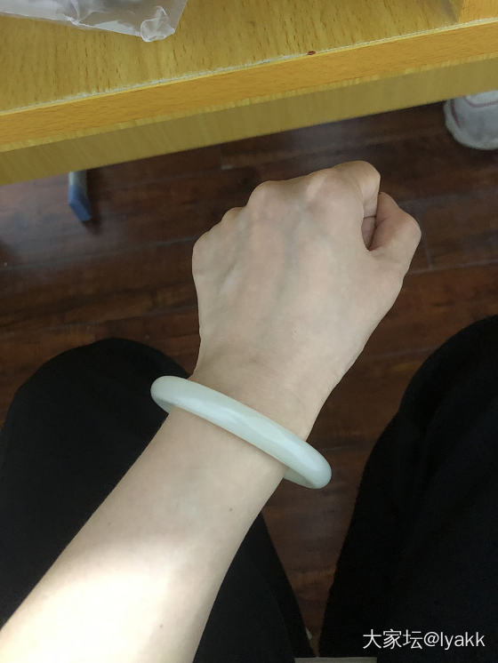 今天你们手上戴什么了_松石