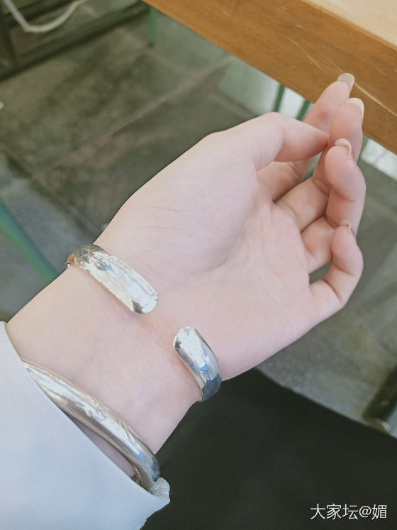 仙记小克重开口银镯~话说他家银子还挺纯_网店商家银