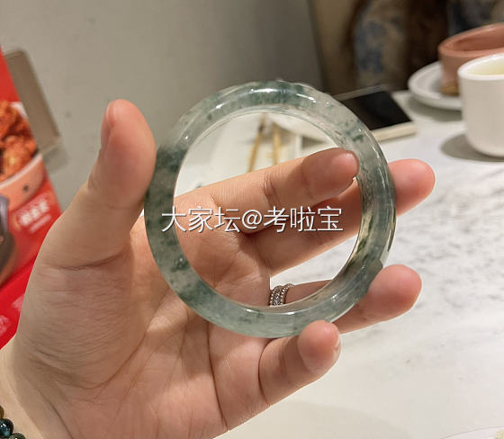 出闲置冰玻翡翠美镯～_翡翠