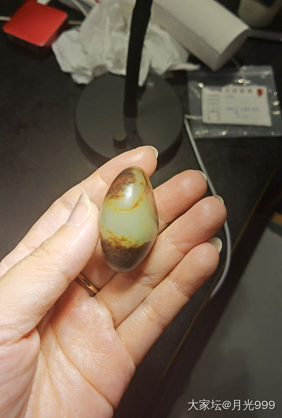 收阿达西双面皮原籽，喜欢这个颜色蓝调_和田玉