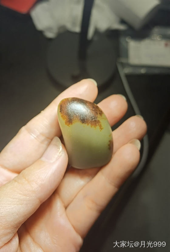 收阿达西双面皮原籽，喜欢这个颜色蓝调_和田玉