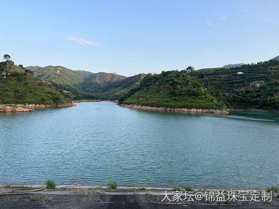 这天气，拖完地汗流浃背🥲预防空调病，拖地是不错的选择。
广东的雨停了，这两天要安...