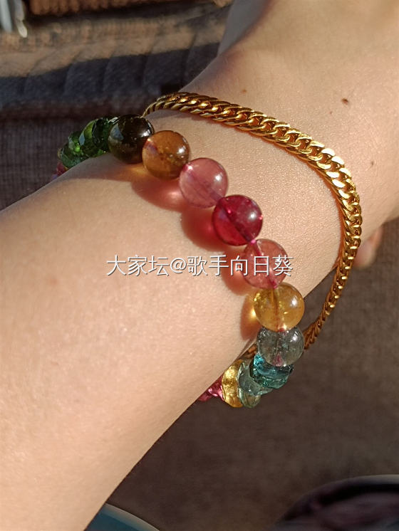 下班在车上，一路拍拍拍，嘻嘻！_碧玺金