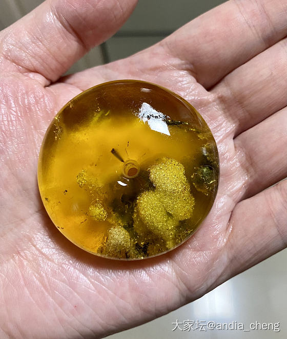 特色珀_琥珀蜜蜡