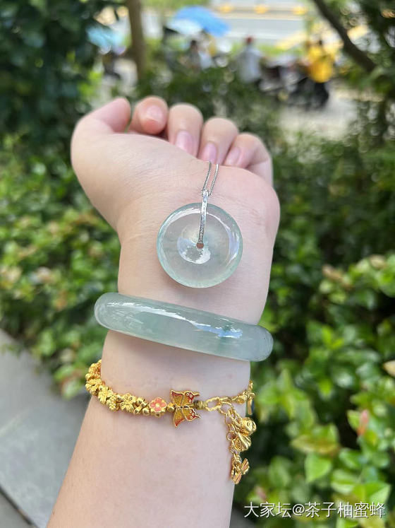 师傅的图出来了 我就是感觉有点怪_镶嵌翡翠