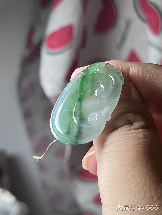没有新欢，只有旧爱，我的第一个如意_挂件翡翠