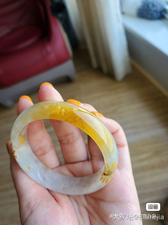 知道这是哪家的镯子吗？实在是太喜欢了_翡翠