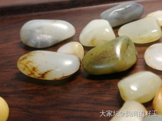和田玉籽料小原籽的魅力在哪里？😜_和田玉