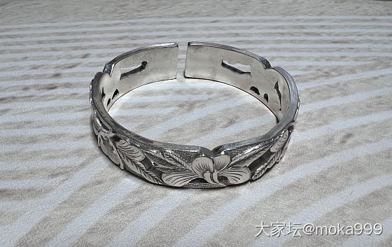 海棠镂空银镯_手镯银