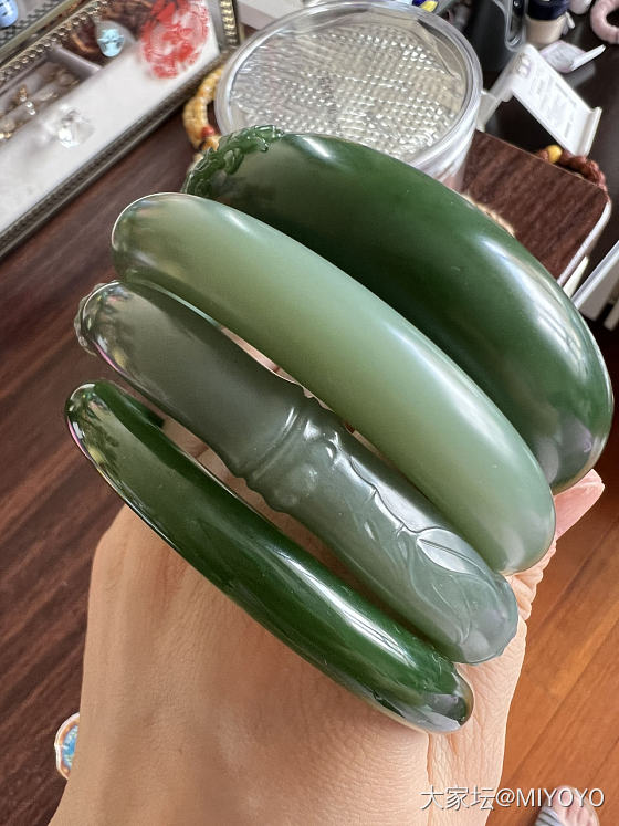 秀秀不算新的新宠😊_手镯和田玉
