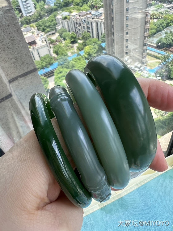 秀秀不算新的新宠😊_手镯和田玉
