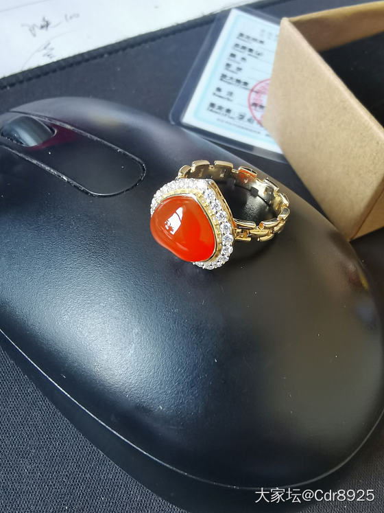 校长家的南红戒指收到了，跟着翠儿团购的，和上次的心如意配套好像不错_福利社南红