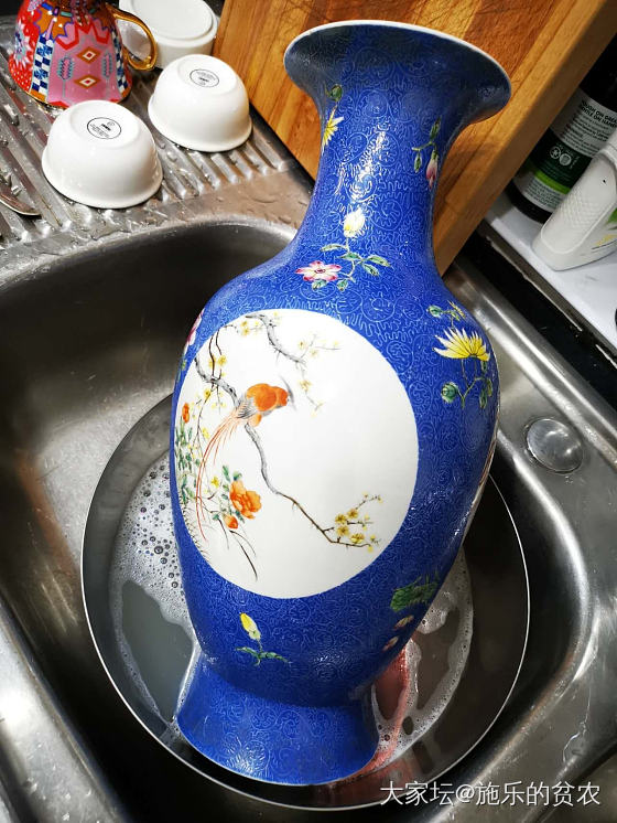 请佛记

大约三周前的那天见到这尊汉白玉站立佛像（图一）时，给予一番赞美，但没有..._收藏