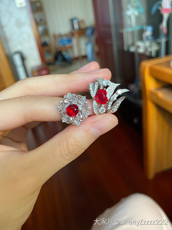 又一颗小红宝来啦_彩色宝石