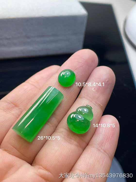 做一个内心滚烫的人
     每天乐此不疲的去生活_翡翠