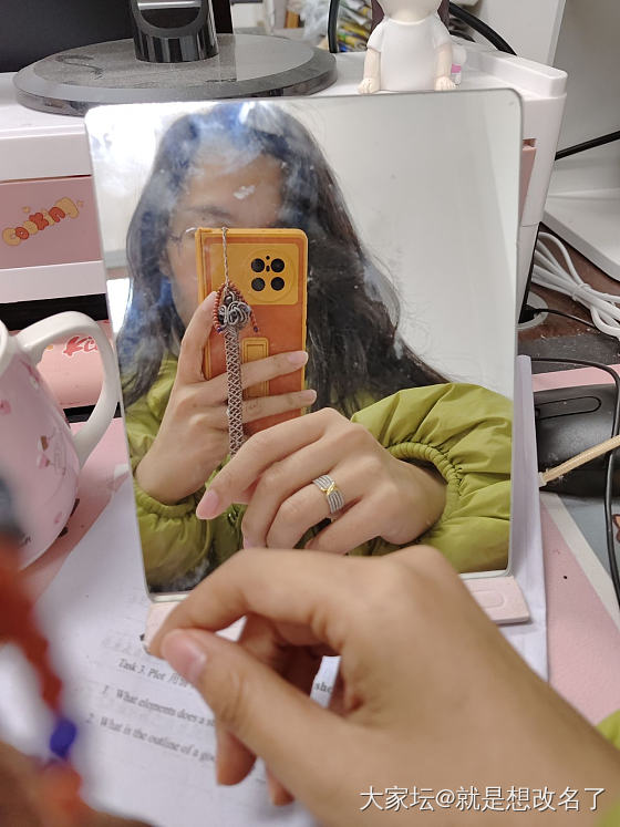 买了一个酷酷的戒指_戒指钻石