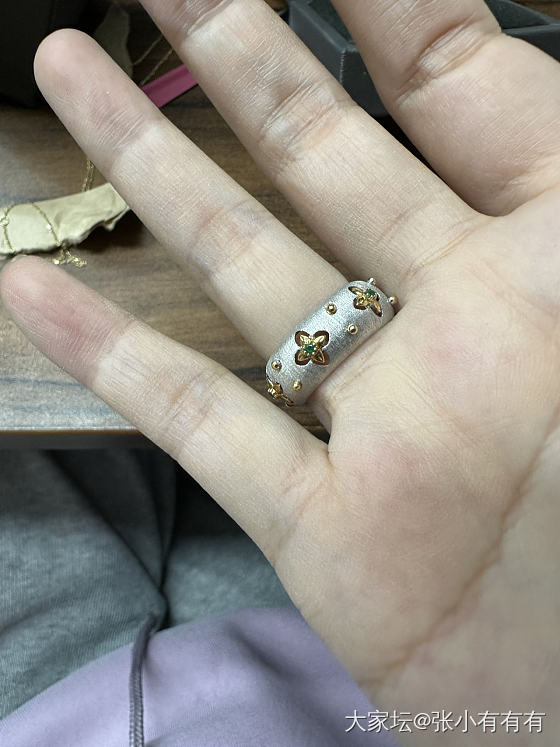 入的第一个布提拉契风格的戒指。_戒指金