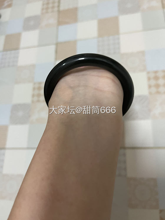 问大家能帮我看看这是什么玉吗_和田玉