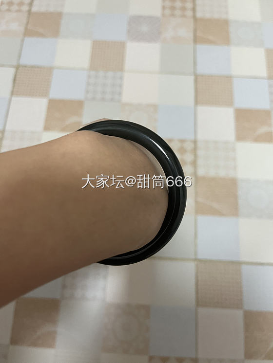问大家能帮我看看这是什么玉吗_和田玉