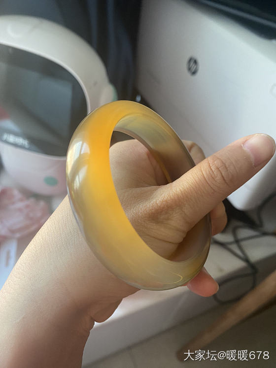 超级有荧光的玛瑙_手镯玉髓玛瑙