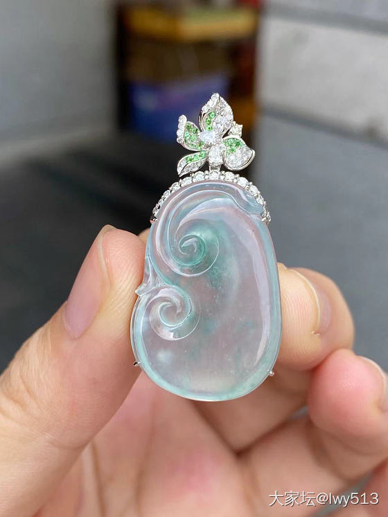 翡翠小玩意儿_翡翠