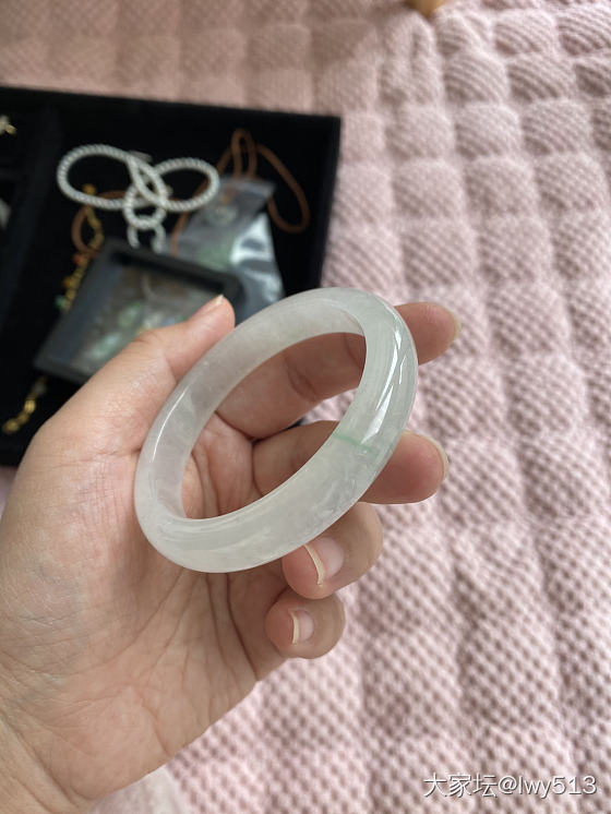 翡翠小玩意儿_翡翠