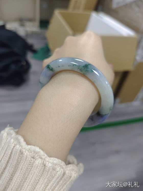 紫色很吸睛啊_翡翠