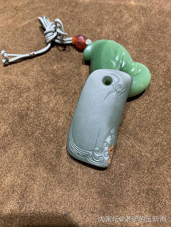 古纹饰在深色玉种上是不是更有味道呢🌹_和田玉