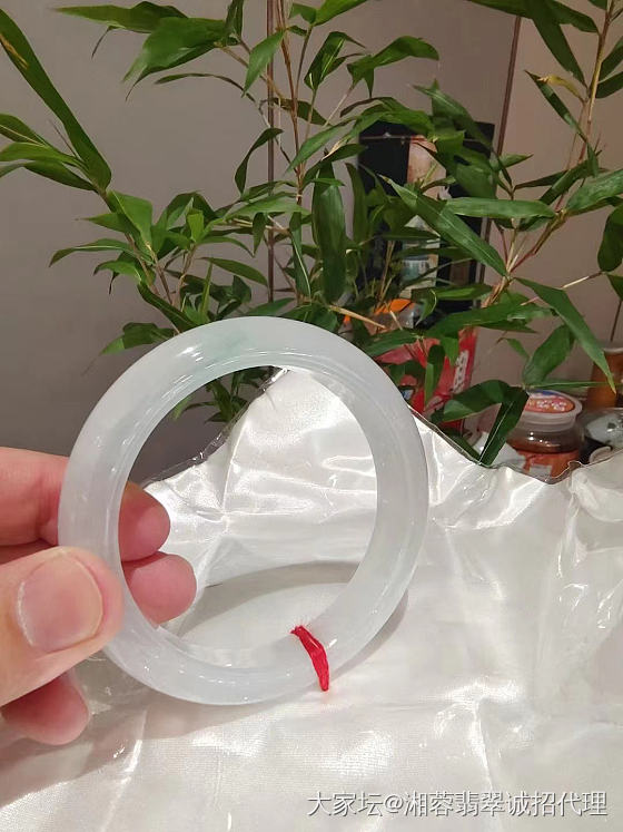 冰种翡翠手镯_翡翠