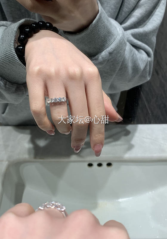 春天的尾声，活力满满_搭配和田玉钻石